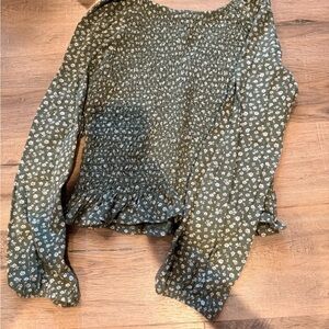 Old Navy Green Floral Top